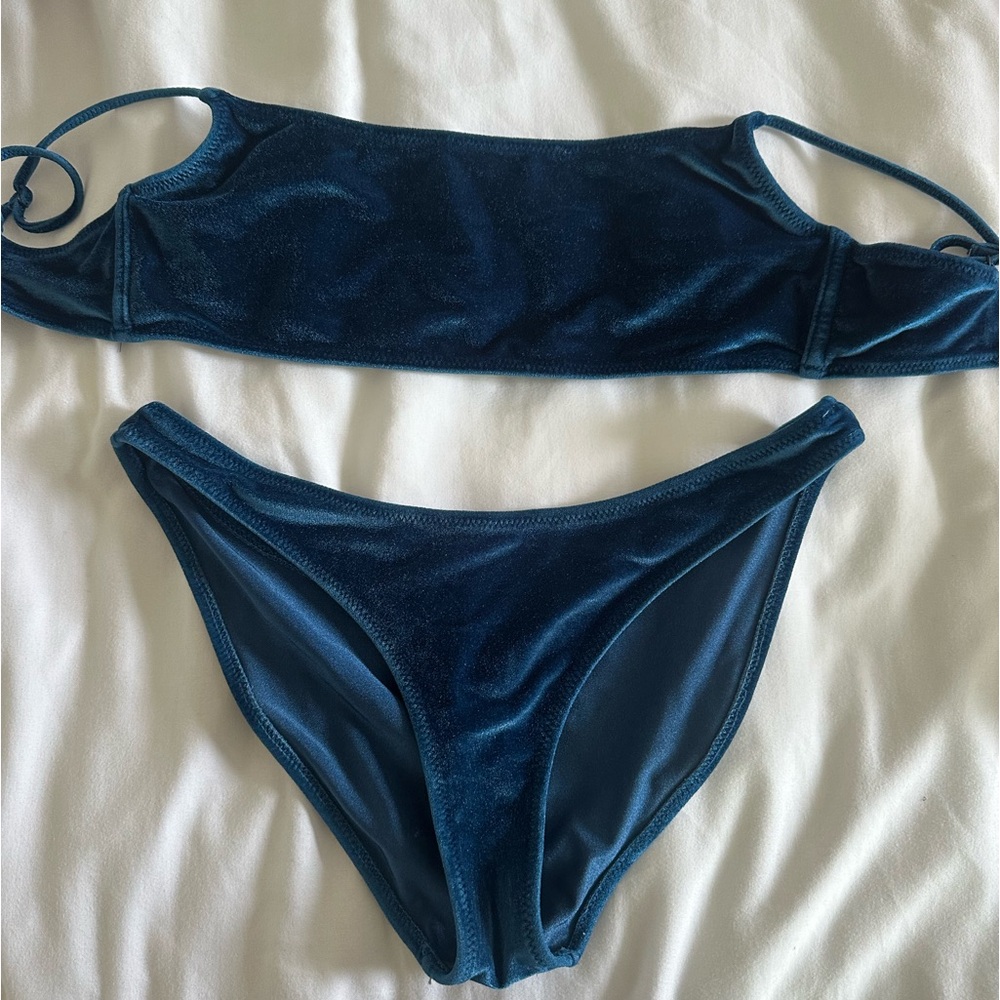 TRIANGL bikini